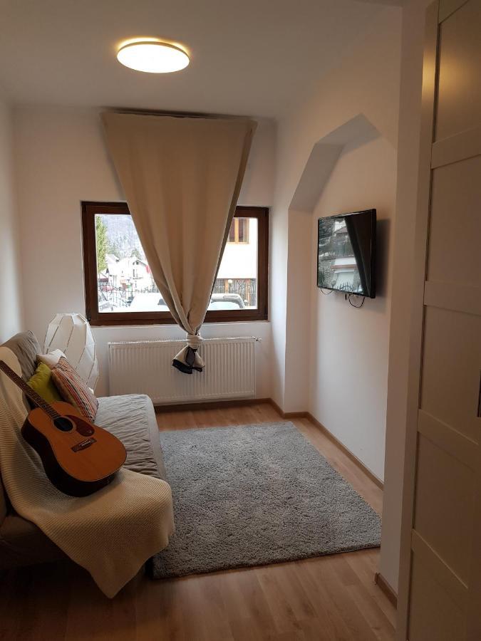 Forest Apartments By Olala Homes シナヤ エクステリア 写真